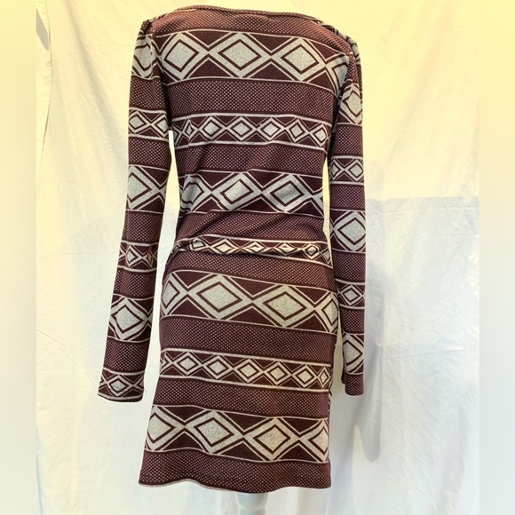 Elegant Burgundy Patterned Women's Sweater Dress Warm but Light weight Sweater - Picture 7 of 9